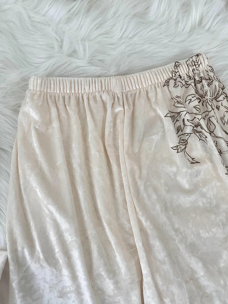 Light Luxury Style Women's Pajamas Gold Velvet Thick Floral Sleepwear Set Spring Autumn Long Sleeved Nightwear Home Clothing