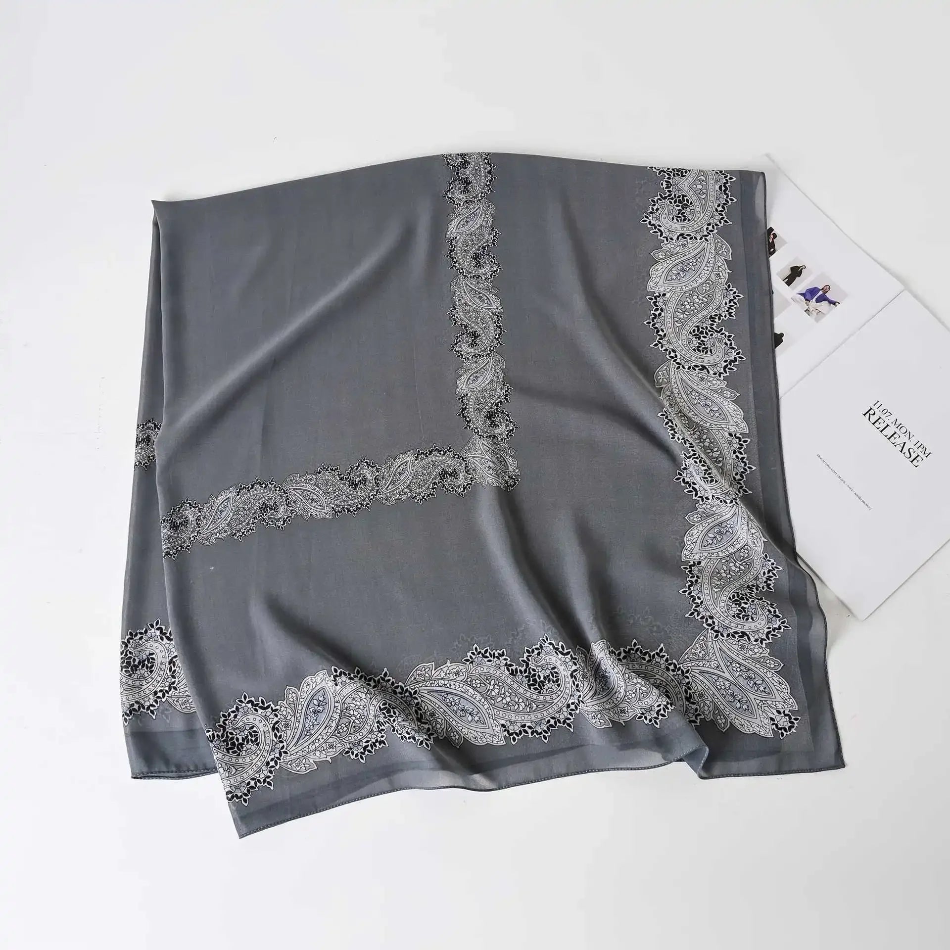 Fashion Muslim Chiffon Hijabs for Women Quadrate Shawl Long Wrap Handscarf Versatile Sunscreen Scarf