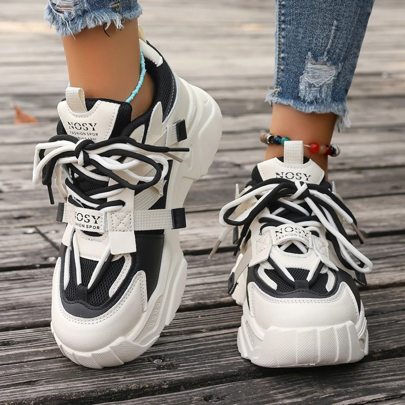 New Sneakers Women Designer Shoes Women Lightweight Mesh Breathable Versatile Outdoor Casual Vulcanize Shoes Zapatos De Mujer