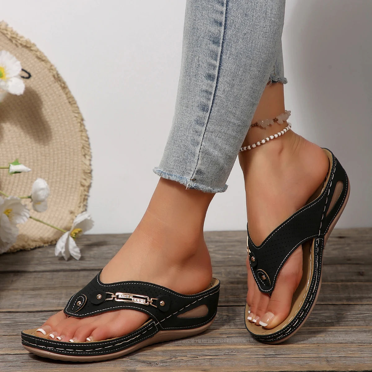 Summer Womens Orthopedic Sandals Orthopedic Flip-Flops With Arch Support Thick Sole Slippers Non-Slip For Daily Wear Beach