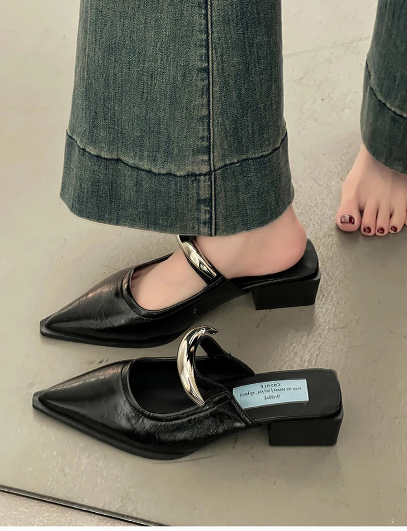 Summer Women Cover Toe Mules Slippers Fashion Metal Decoration Thick Heel Slide Shoes Comfort Street Style Footwear