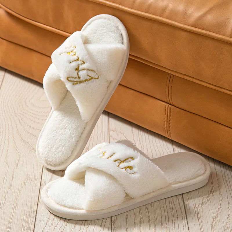 Fashion White Plush Home Slippers for Women Letter Print Cross Strap Fluffy Bridal Slippers Woman Comfort Non Slip Indoor Slides