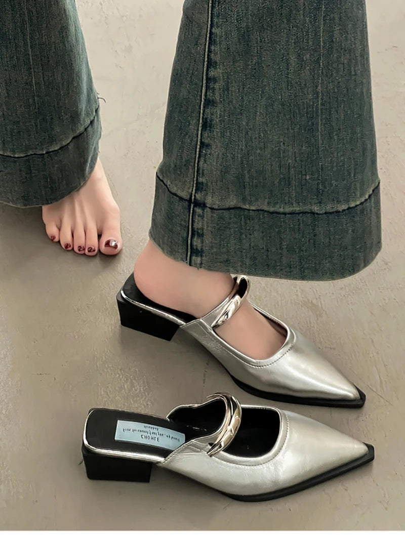 Summer Women Cover Toe Mules Slippers Fashion Metal Decoration Thick Heel Slide Shoes Comfort Street Style Footwear
