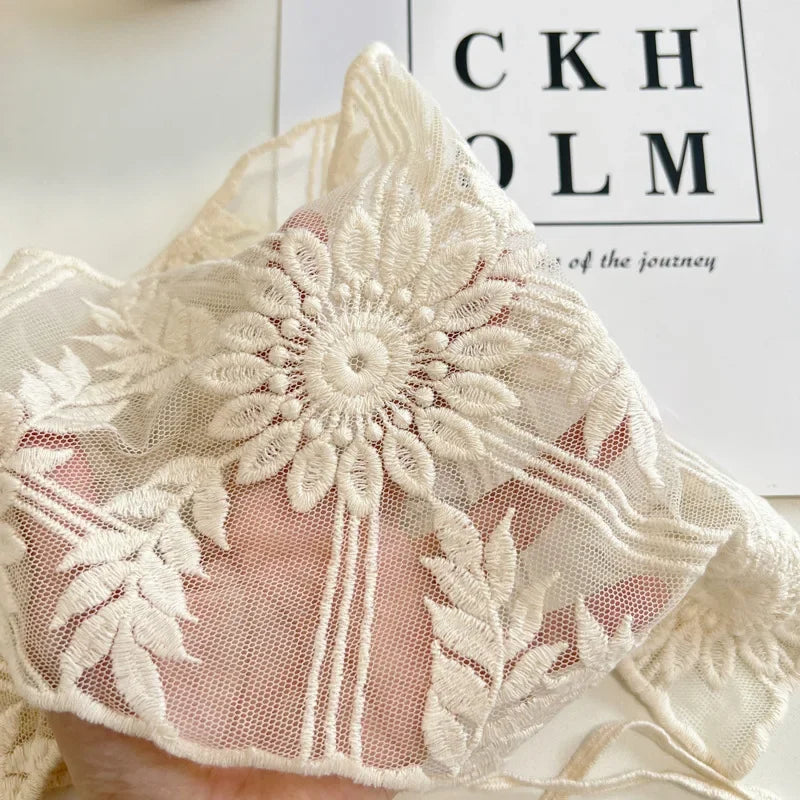 Trendy French Korean Ins Style Lace Triangular Headscarf Bandana, Boho Chic Hair Scarf for Women, Retro Head Wrap Hair Accessory