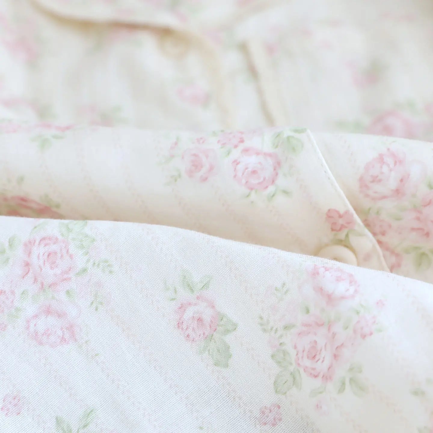 2026 New Spring/Summer Women's Pajama Set 100%Cotton Gauze Fresh Flower Collar Long Sleeve Two Piece Set Thin Loose Home Clothes