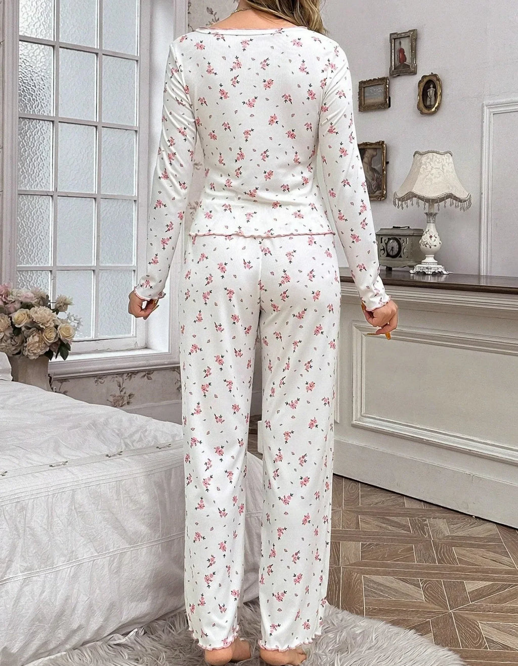 Autumn Winter Pajamas Set Women Round Neck Floral Printed Long Sleeve Tops and Trousers Sleepwear Home Wear Loungewear