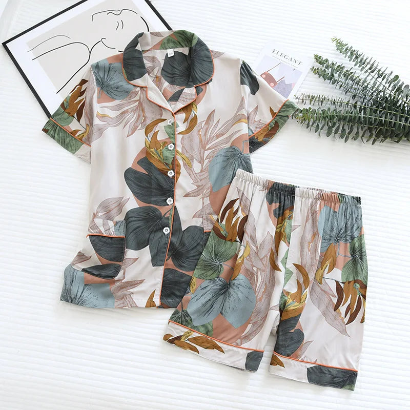 Spring and autumn ladies cute cartoon floral viscose fiber pajamas two-piece long-sleeved home service cotton summer thin shorts