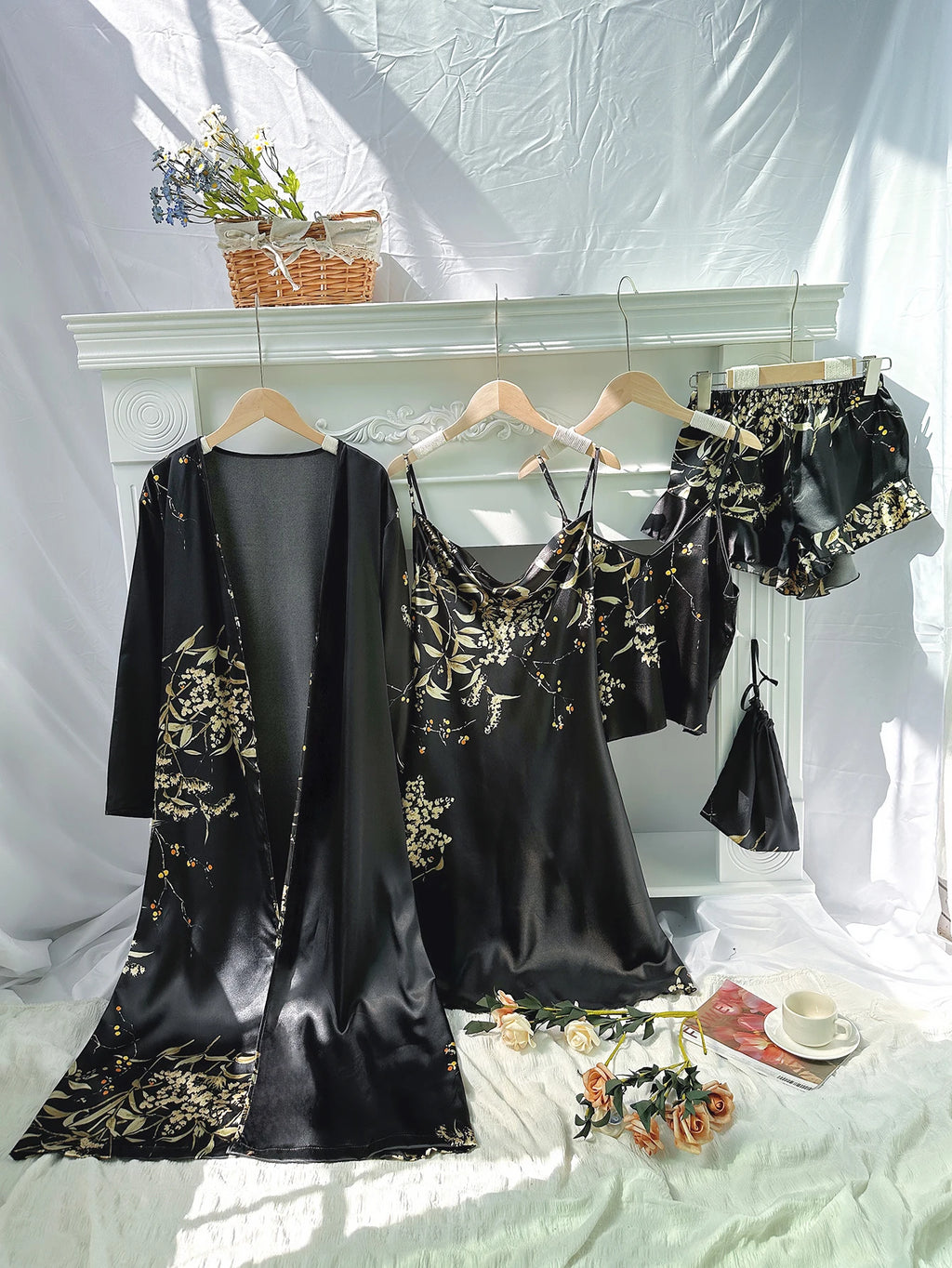 5pcs Floral Print Long Sleeve Robe Cami Dress Cami Top Ruffle Hem Shorts Simple Pajamas Sets for Women