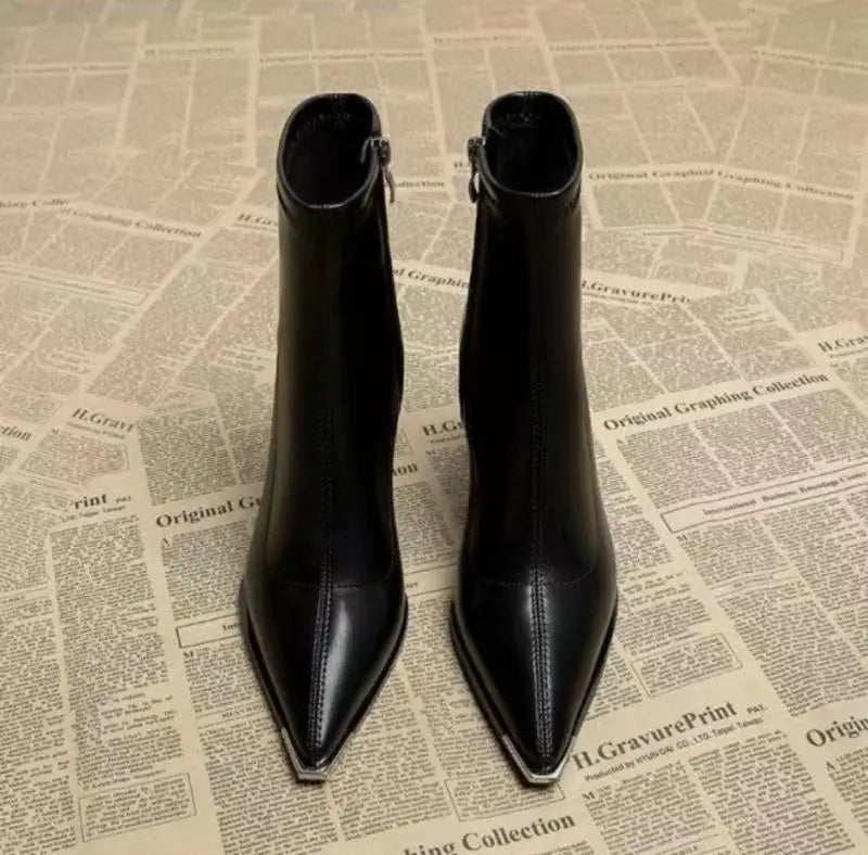 Brand Pu Black Ankle Boots 2025 Autumn French Retro Pointed Toe High Heel Chelsea Boots Metal Decoration Designer Short Booties