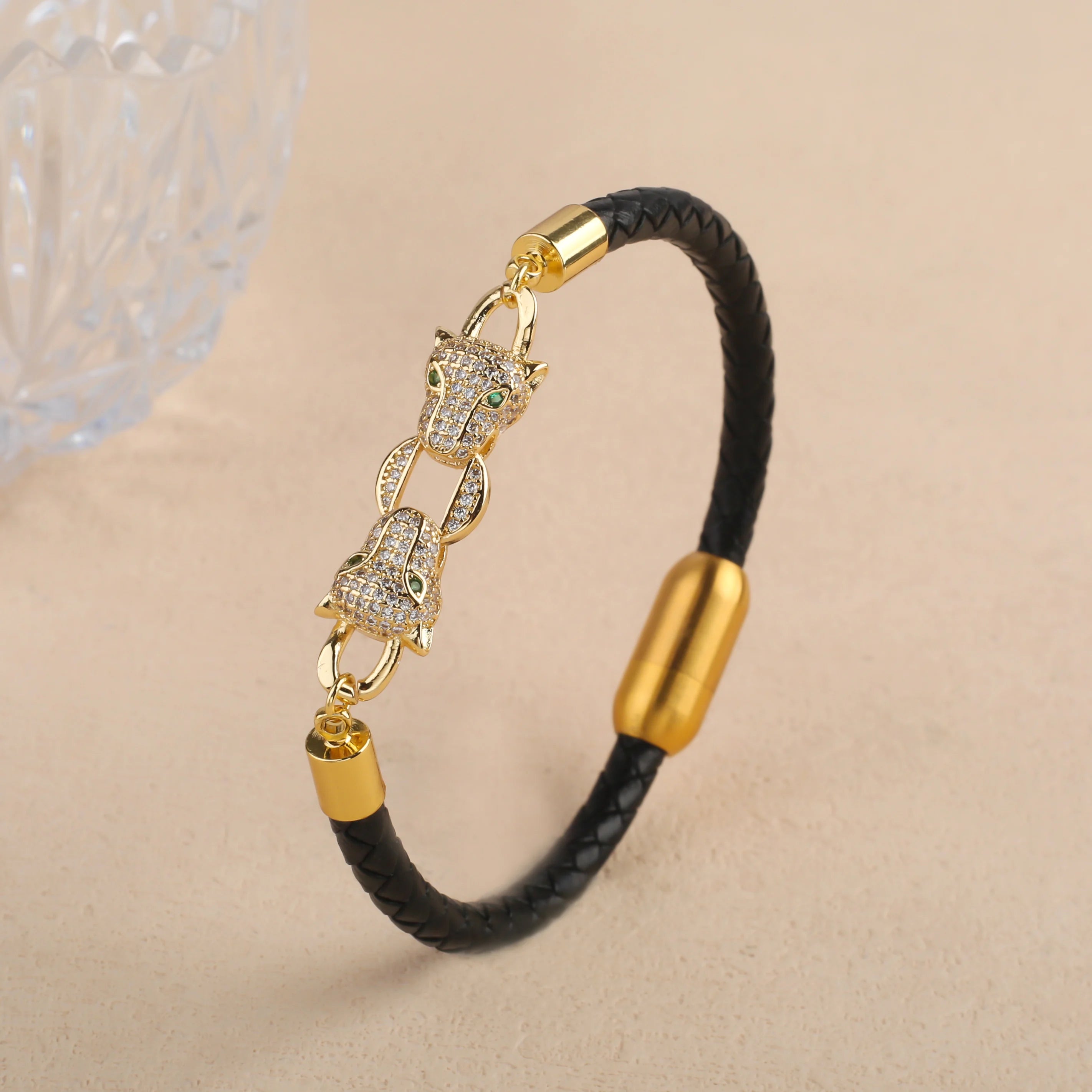 Bully Animal Style Leopard Head Braided Leather Rope Bracelet Fashion for Man Woman Stainless Steel Zirconia Jewelry Daily Wear
