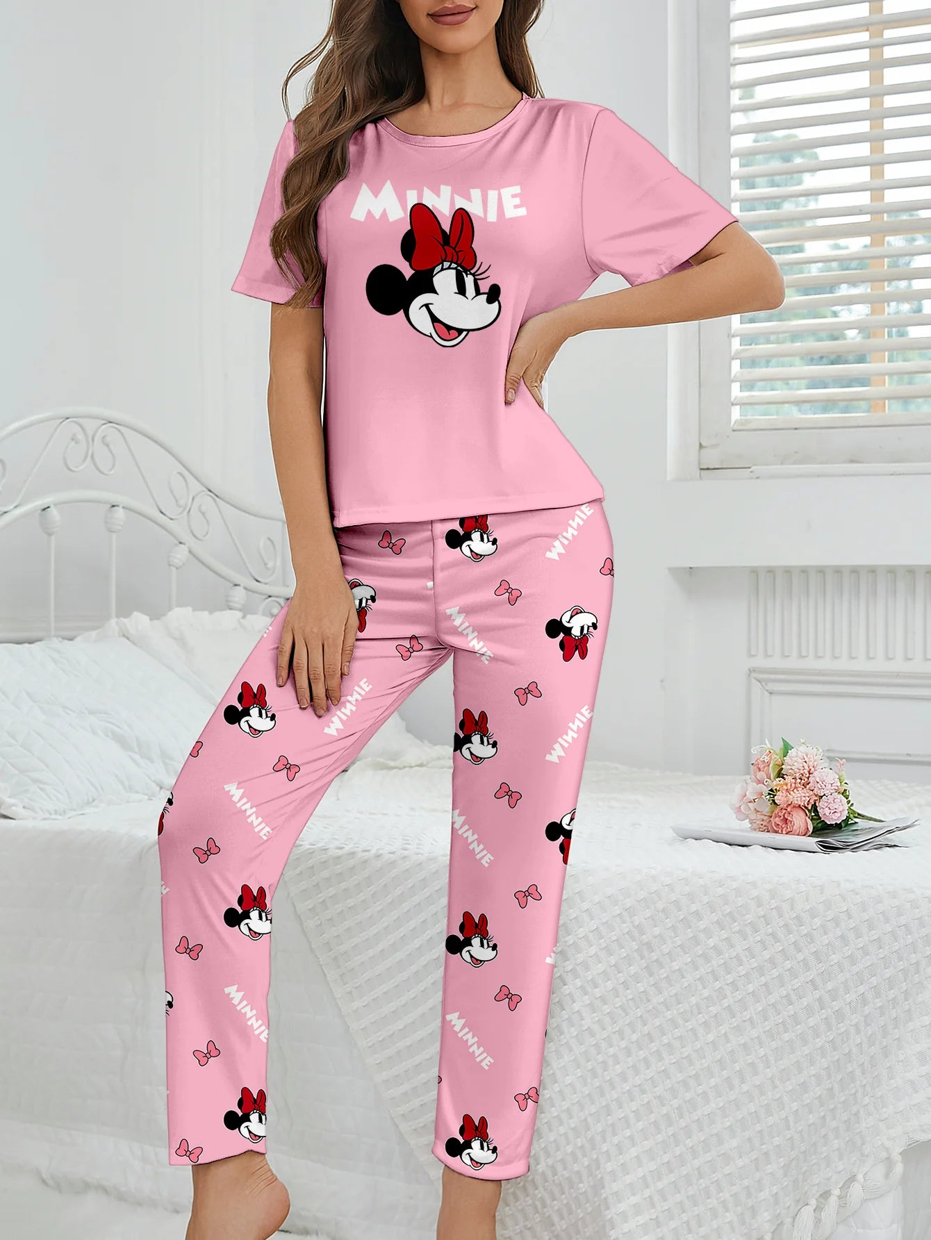 Women's 2-piece Disney Cute Bow Cartoon Pattern Short sleeved Top and Pants Nightwear Home Clothes