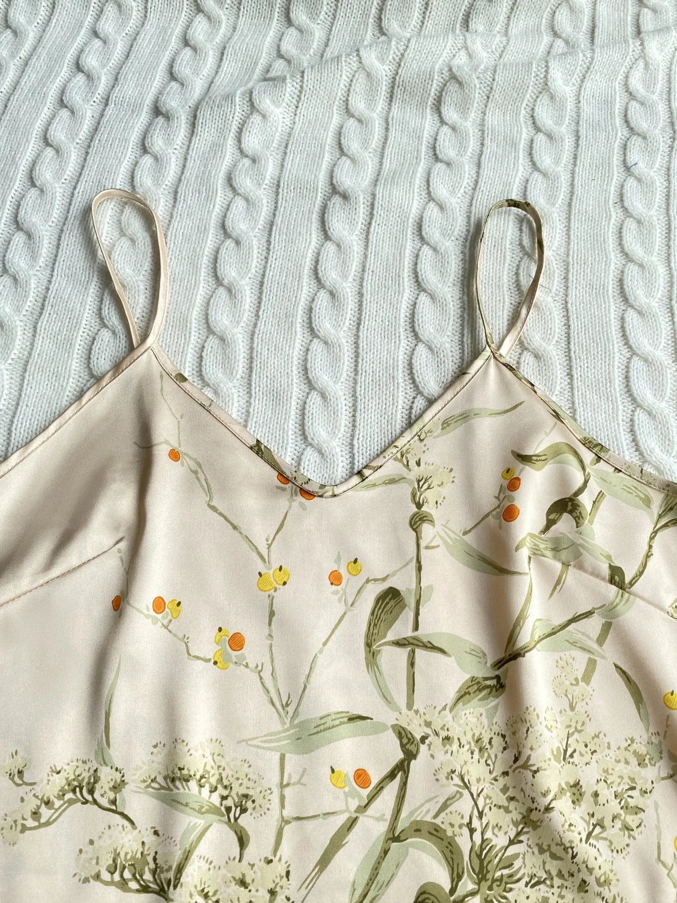 Summer Fashion Pajamas Women Sleepwear 3 Pcs Silk Floral Print Suspenders Tops and Shorts with Hanging Bag Home Wear
