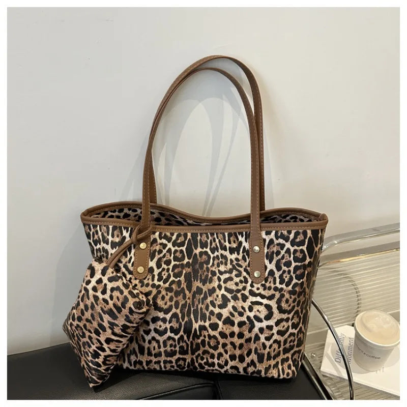 Women's Leopard Print Tote bag Pu Leather Underarm Bags Simple Casual Travel Shopping Bag Large Capacity Mother and Child Packag