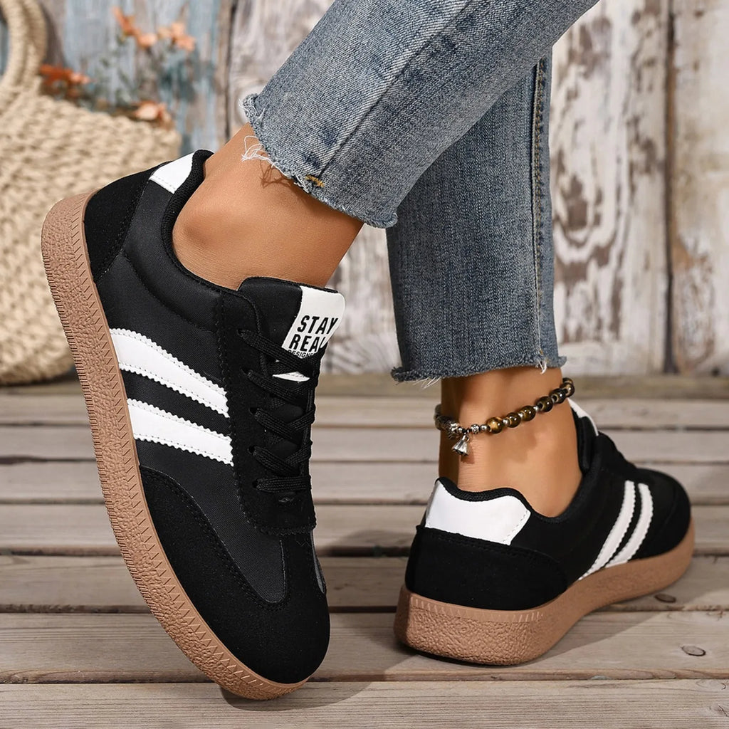 2026 New Designer Sneakers for Women Casual Patchwork Leather Sneakers Women Outdoor Casual Comfortable Ladies Shoe