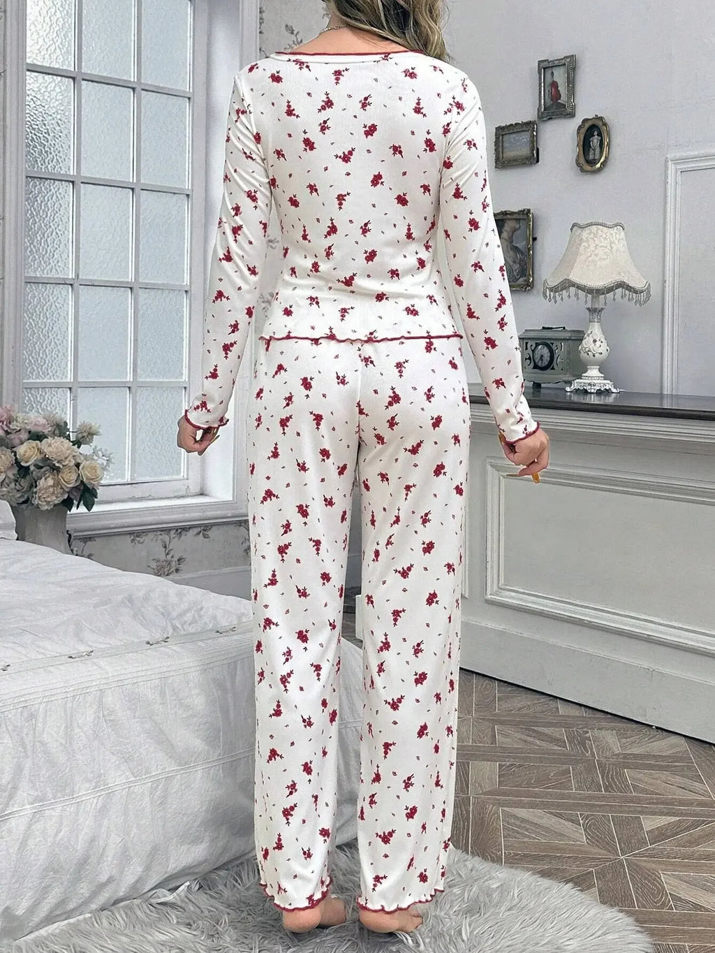 Autumn Winter Pajamas Set Women Round Neck Floral Printed Long Sleeve Tops and Trousers Sleepwear Home Wear Loungewear