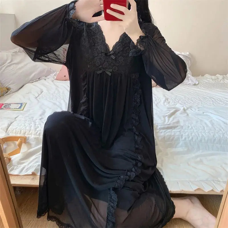 Women's Nightgown Mesh Lace V-neck Long Sleeved Pajamas