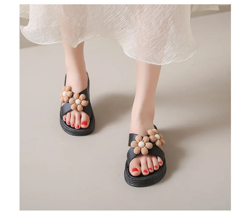2025 Summer Women's Fashion Slippers - Thick Soled Non-slip Wear-resistant for Indoor & Outdoor