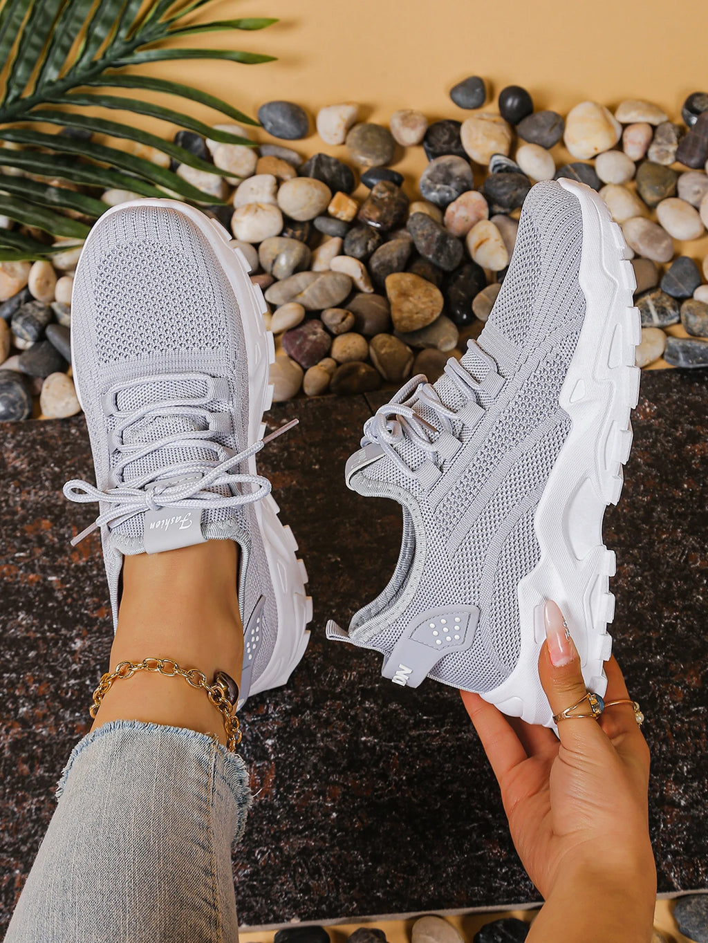 Women's sports shoes 2025: Breathable single mesh Dad shoes, Women's casual and Versatile sports shoes with free shipping