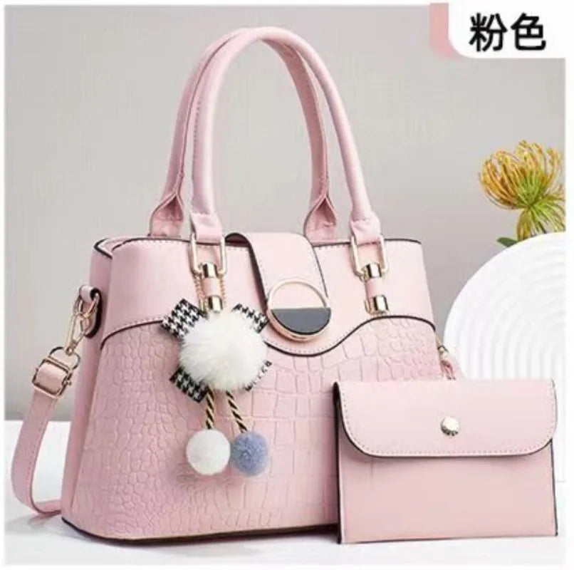 New Large Capacity Soft Leather Tote Bag with Niche Design for Luxury Handbags Exquisite Women Commuting Shoulder Underarm Bag