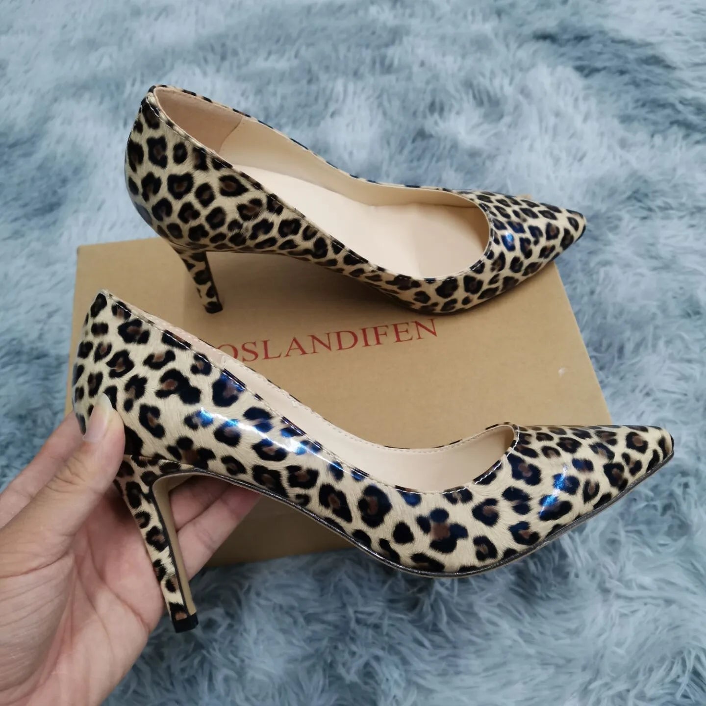 13 Style Women's Large Pumps Classic Sexy Pointed Toe 9cm mid High Heels Women Pumps Faux Black red Office Party Wedding Shoes