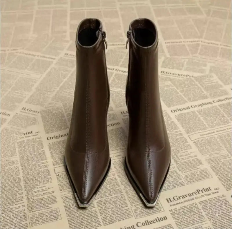 Brand Pu Black Ankle Boots 2025 Autumn French Retro Pointed Toe High Heel Chelsea Boots Metal Decoration Designer Short Booties