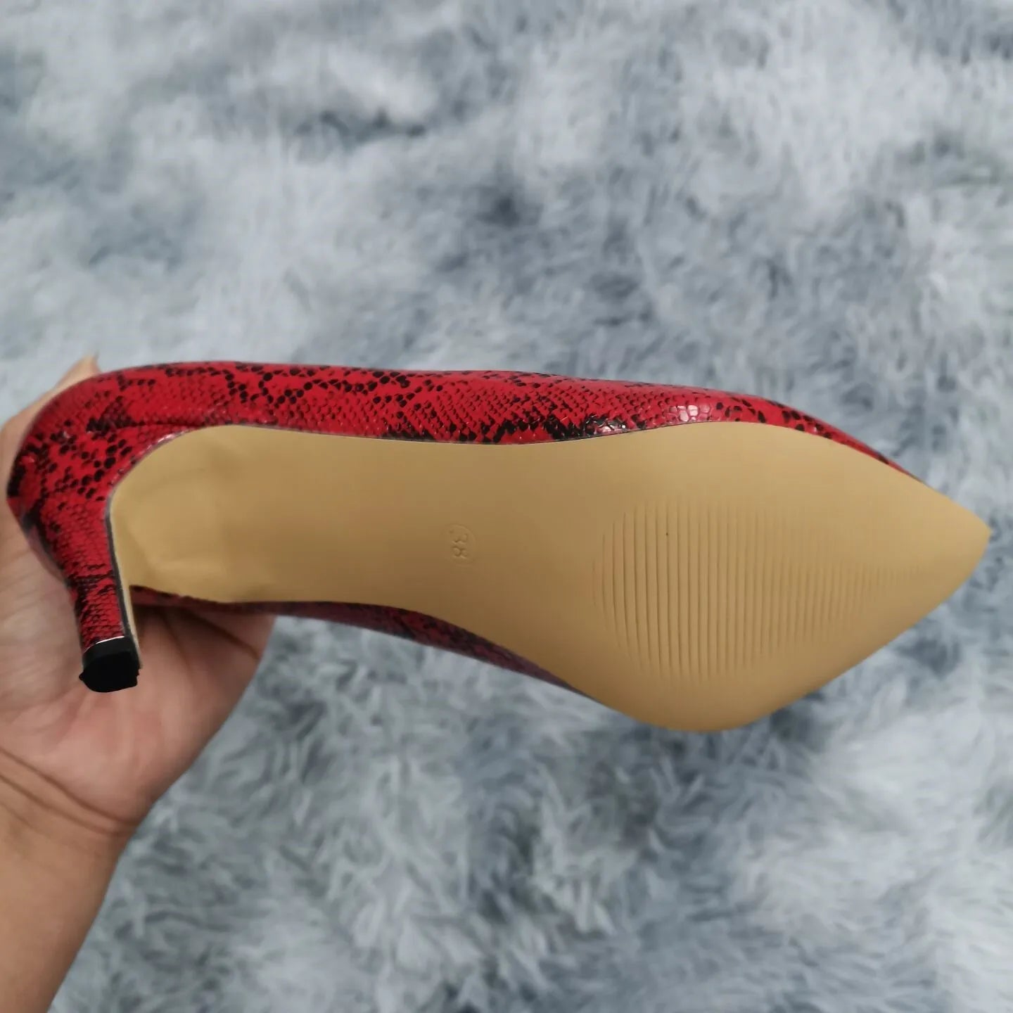 13 Style Women's Large Pumps Classic Sexy Pointed Toe 9cm mid High Heels Women Pumps Faux Black red Office Party Wedding Shoes