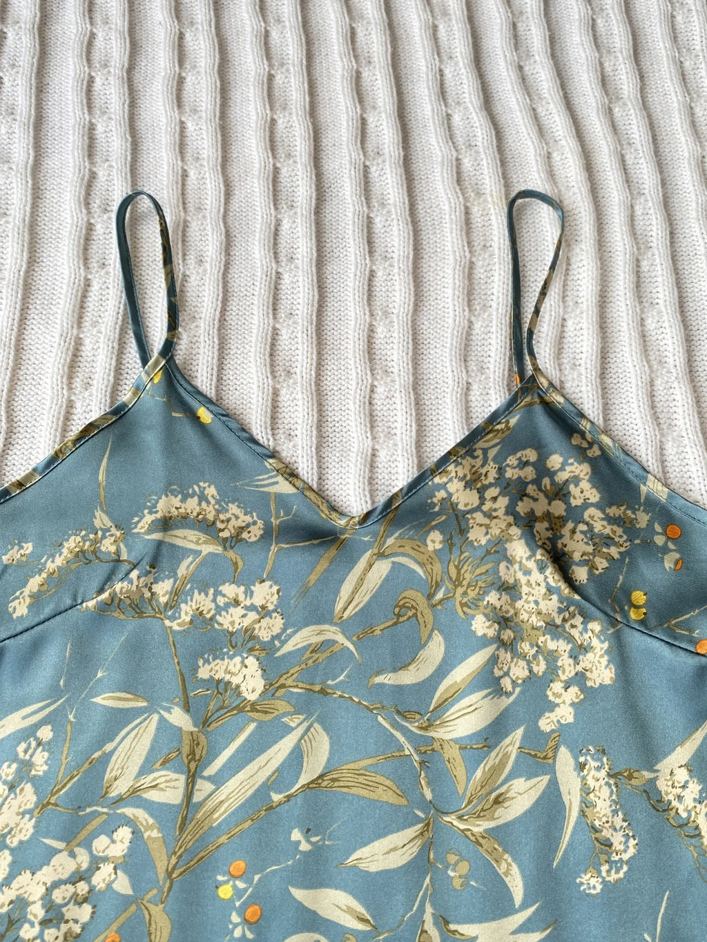 Summer Fashion Pajamas Women Sleepwear 3 Pcs Silk Floral Print Suspenders Tops and Shorts with Hanging Bag Home Wear