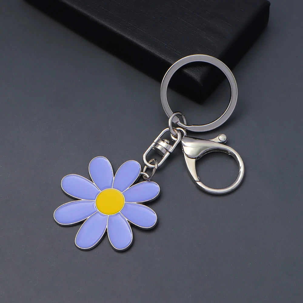 Cute Daisy Flower Pendant Keychains Flowers Charms Key Holder Home Decor Key Ring For Women Girls Handbag Accessories Gifts