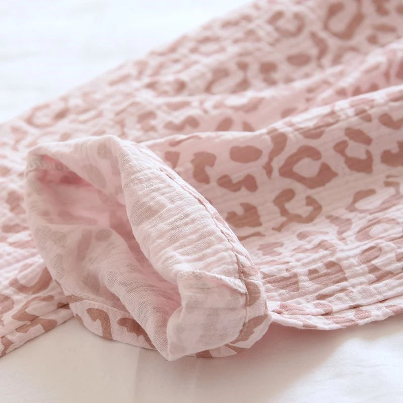 Women's Pure Cotton Pajama Pants Home Pants Double-layer Gauze Elastic Band Loose Casual Pants Cute Strawberry Home Pants 2024