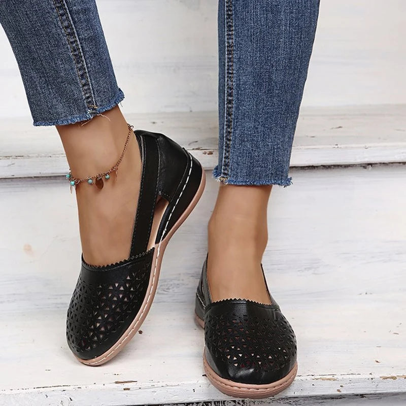 Women's Summer Flat Round Toe Sandals 2023 New Retro Button Sandals Comfy Mary Jane Comfortable Shoes for Women Plus Size 43
