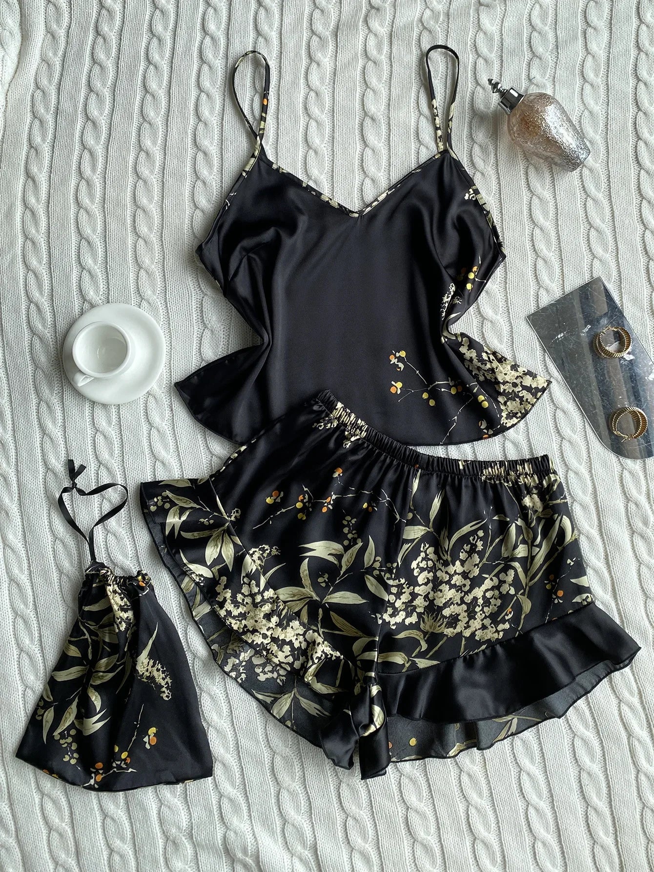 Summer Fashion Pajamas Women Sleepwear 3 Pcs Silk Floral Print Suspenders Tops and Shorts with Hanging Bag Home Wear