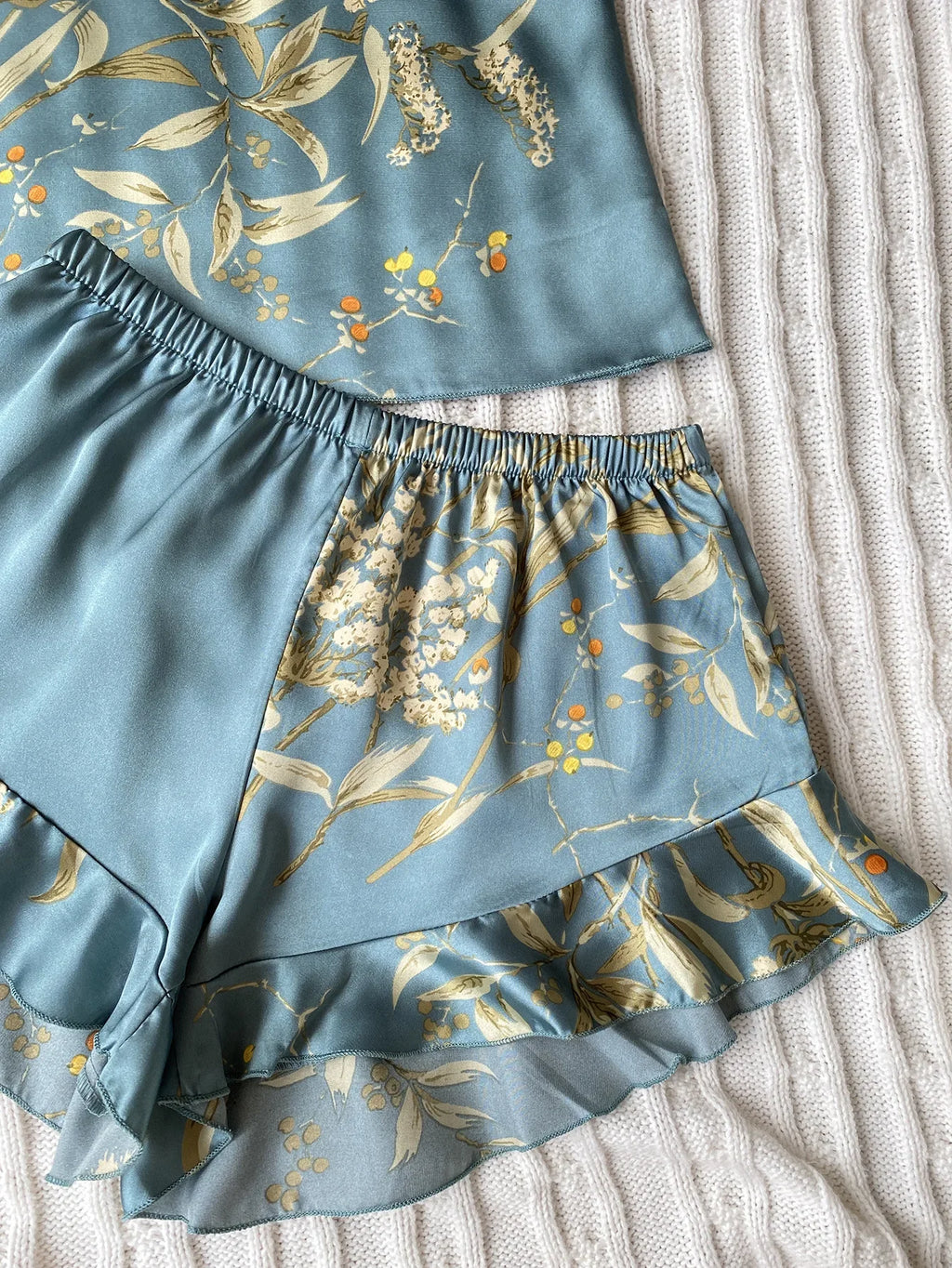 Summer Fashion Pajamas Women Sleepwear 3 Pcs Silk Floral Print Suspenders Tops and Shorts with Hanging Bag Home Wear
