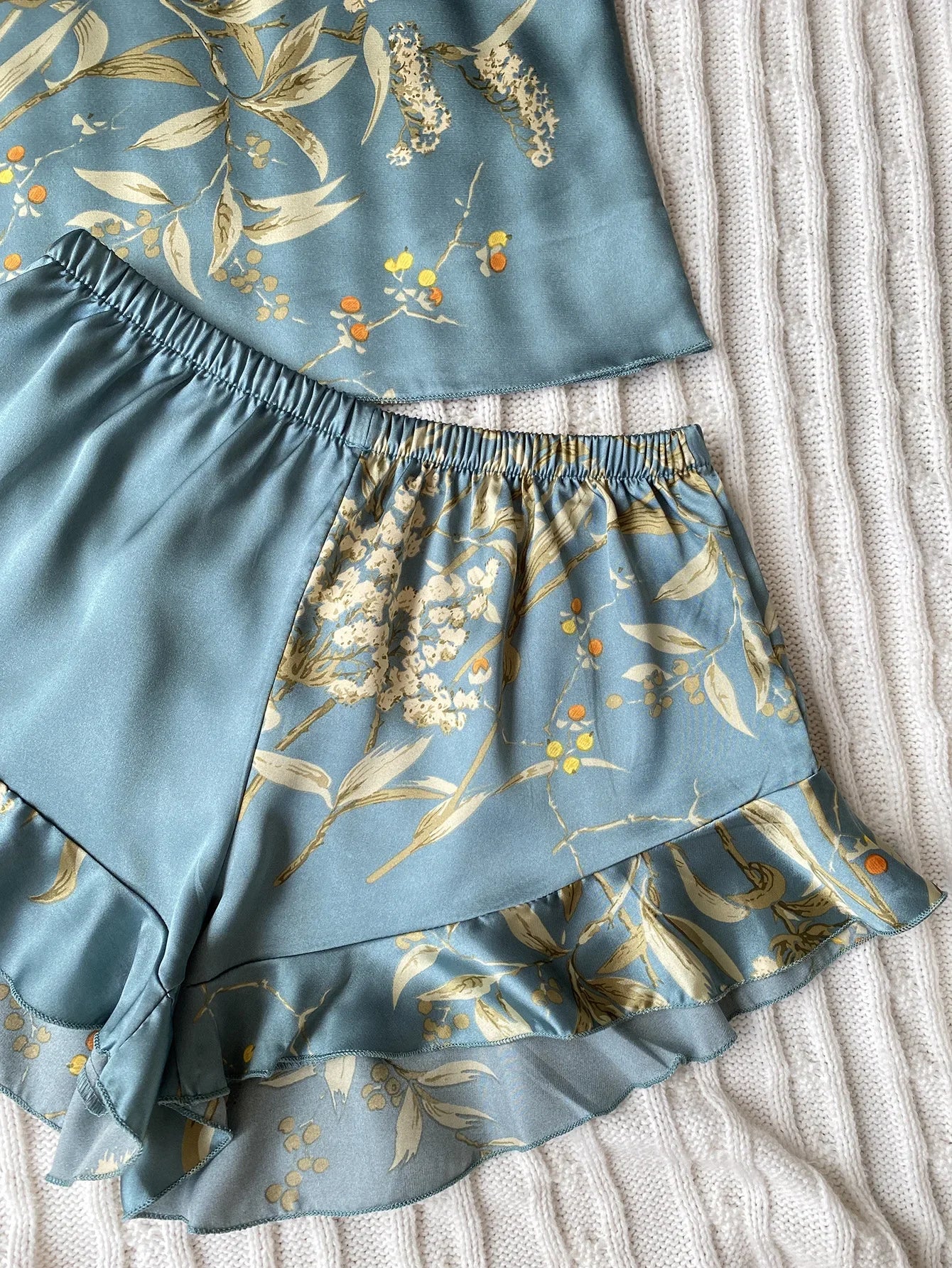 Summer Fashion Pajamas Women Sleepwear 3 Pcs Silk Floral Print Suspenders Tops and Shorts with Hanging Bag Home Wear