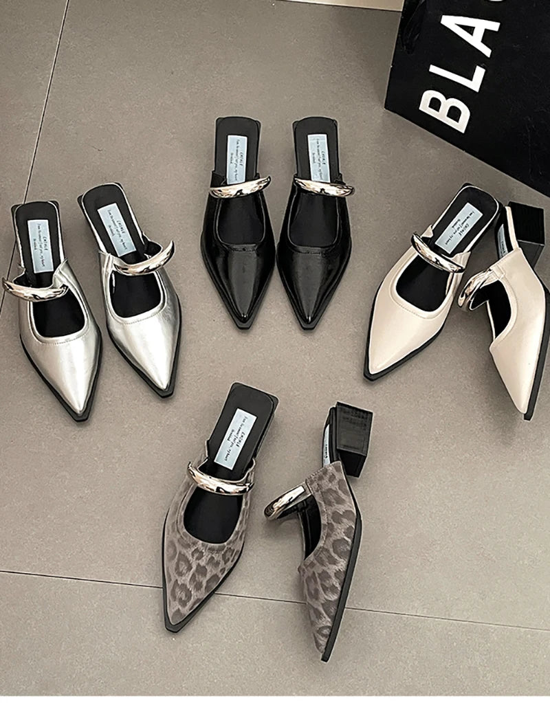 Summer Women Cover Toe Mules Slippers Fashion Metal Decoration Thick Heel Slide Shoes Comfort Street Style Footwear