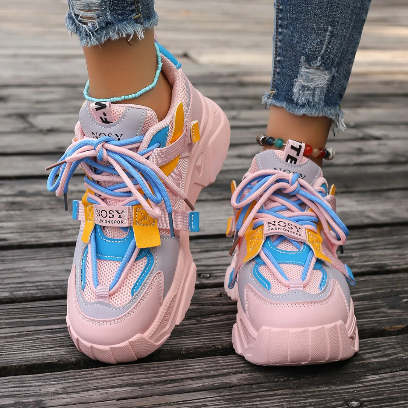 New Sneakers Women Designer Shoes Women Lightweight Mesh Breathable Versatile Outdoor Casual Vulcanize Shoes Zapatos De Mujer