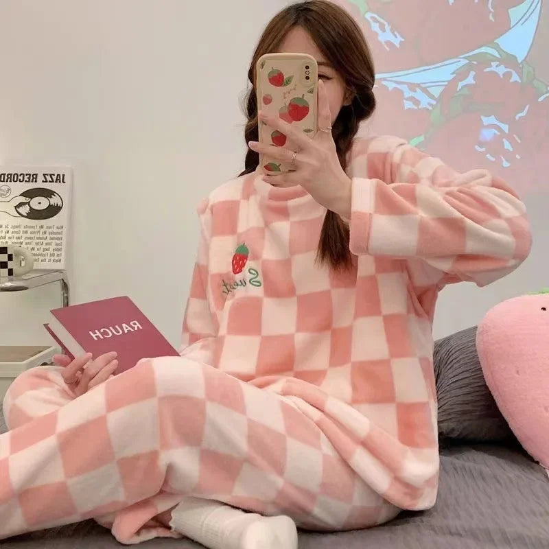 Warm Sleepwear for Winterthickened Plus Size Coral Velvet Pajamas Women Warm Long Sleeve Solid Color Plaid Trousers Home Suit Se