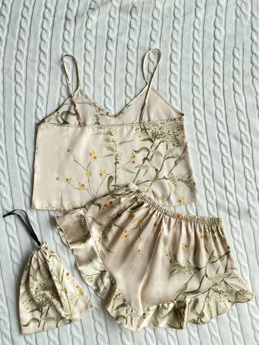Summer Fashion Pajamas Women Sleepwear 3 Pcs Silk Floral Print Suspenders Tops and Shorts with Hanging Bag Home Wear