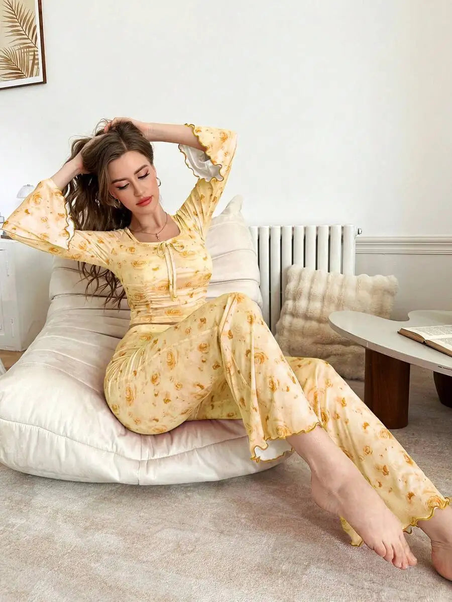 Women Pajama Sets Casual Pajamas Flower Print Long Sleeve High Waist Pants Loungewear Two-piece Set Can Be Worn Outside Pijamas