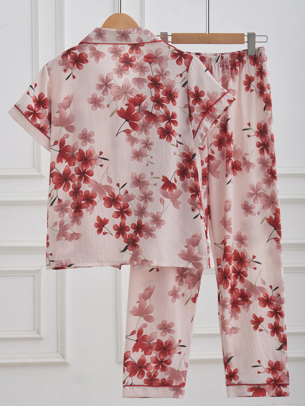 Womens Floral Printed Pajamas Set, Short Sleeve Button Down Sleep Shirts & Pants, Soft Breathable Loungewear