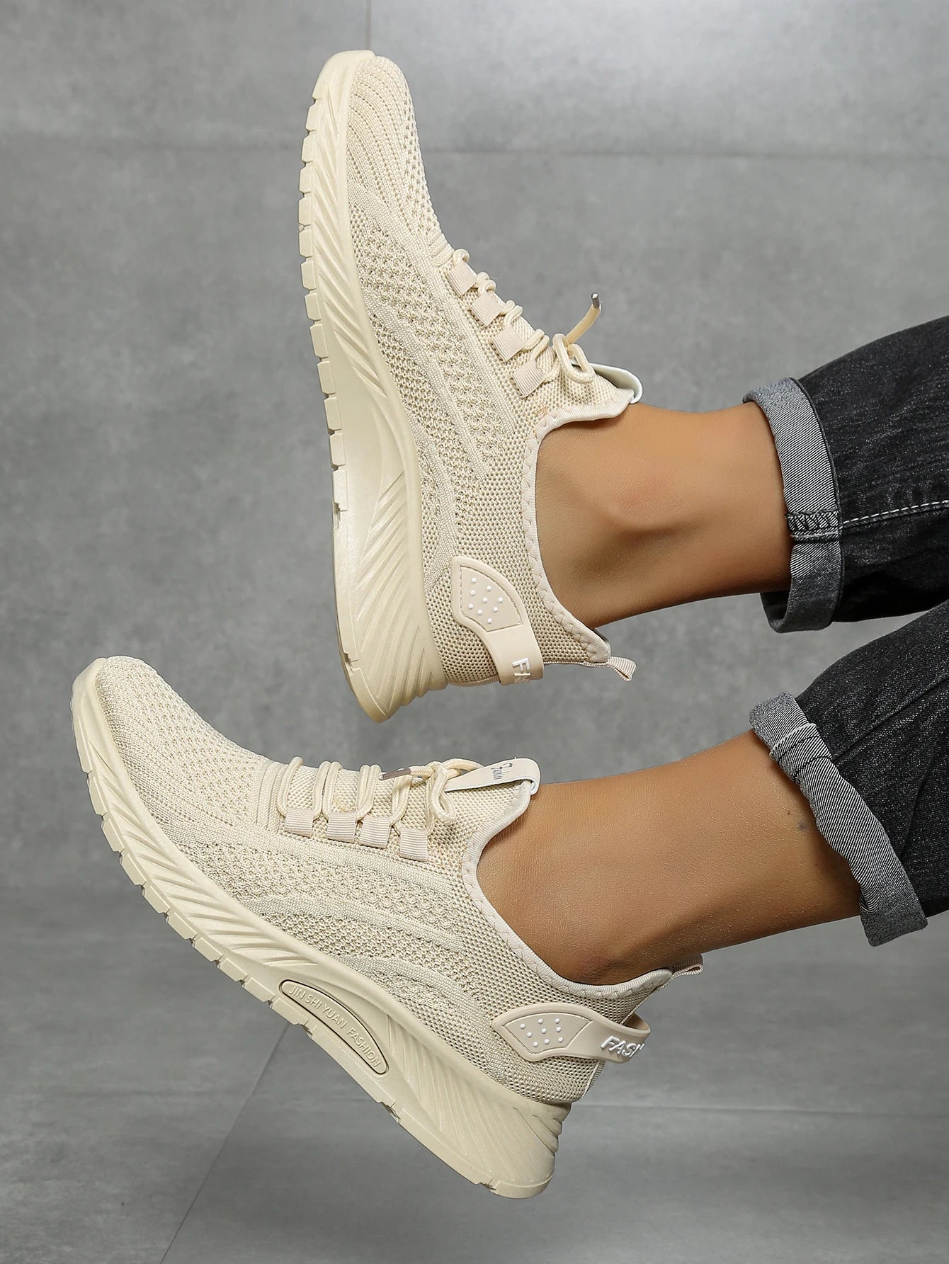 Women shoes casual sneaker fall new fashion leisure sports single shoes wholesale cross-border factory trend fly weaving
