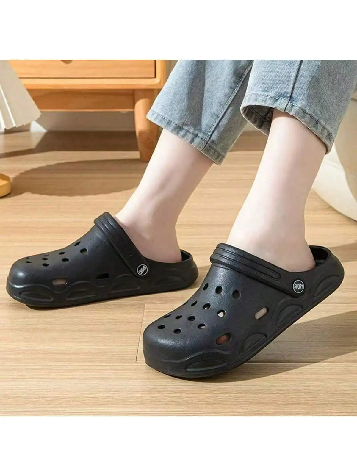 Summer Women's Clogs, Casual and Versatile Garden Shoes, Couple's Environmentally Friendly Eva Slippers, Dual-Use Beach Slippers