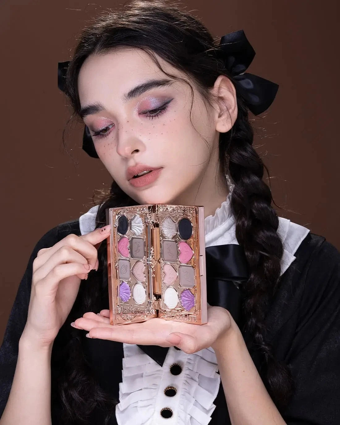 Flower Knows Swan Ballet 6 Color Eyeshadow Palette Matte Shimmer Pearl Glitter Waterproof Highly Pigmented Long Lasting Makeup