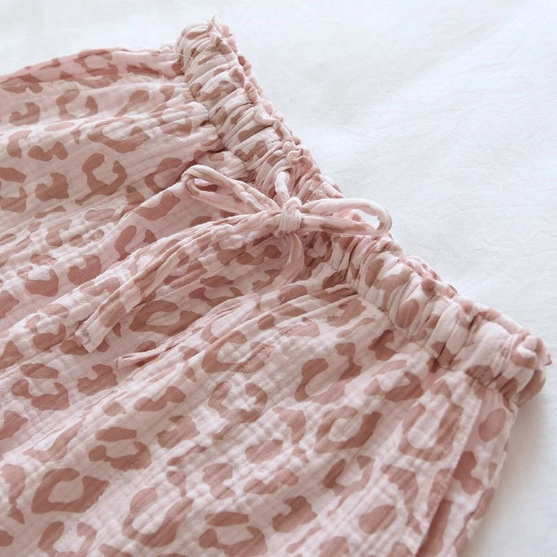 Women's Pure Cotton Pajama Pants Home Pants Double-layer Gauze Elastic Band Loose Casual Pants Cute Strawberry Home Pants 2024