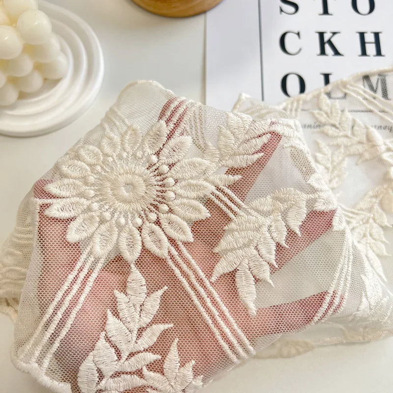 Trendy French Korean Ins Style Lace Triangular Headscarf Bandana, Boho Chic Hair Scarf for Women, Retro Head Wrap Hair Accessory