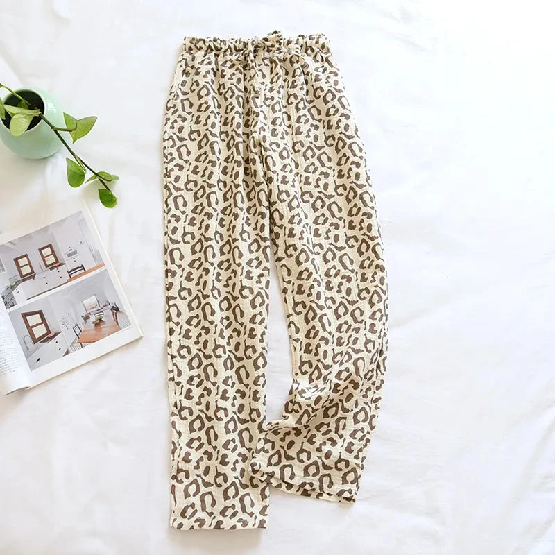 Women's Pure Cotton Pajama Pants Home Pants Double-layer Gauze Elastic Band Loose Casual Pants Cute Strawberry Home Pants 2024