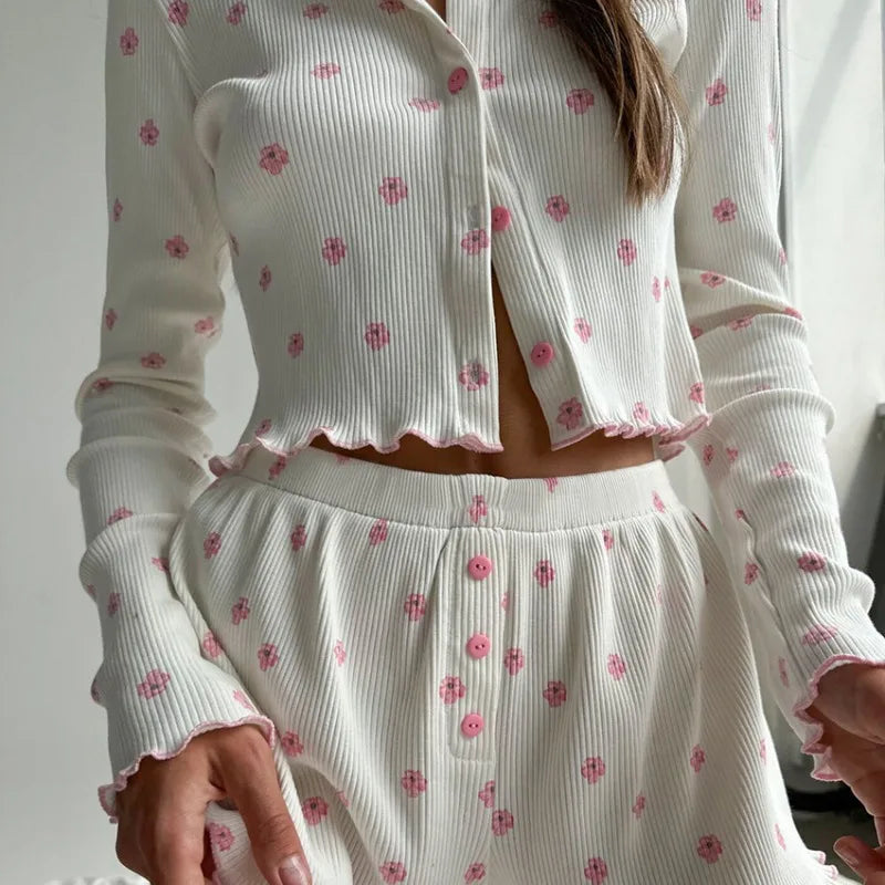 2025 New Ribbed Knit Pajama Set for Girls Print Floral Long Sleeve Top Shorts Casual Fashion Loungewear Sleepwear for Women