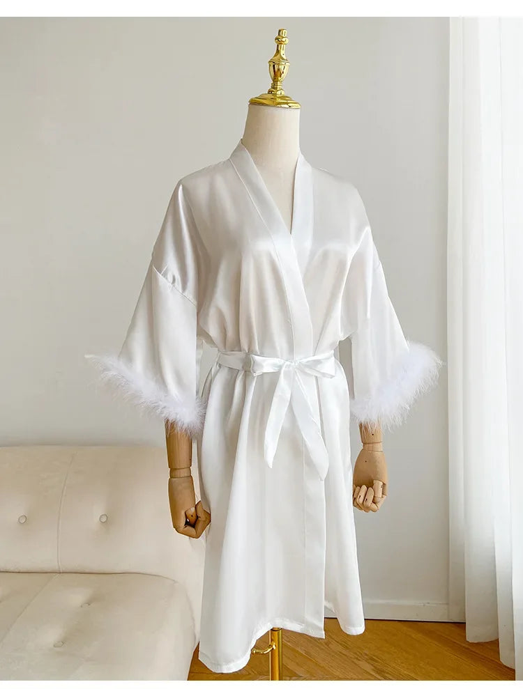 Wedding Bride Bridesmaid Robe Satin Kimono Intimate Lingerie Lady Sexy Feather Sleeve Bathrobe Nightgown Short Sleepwear Onesize