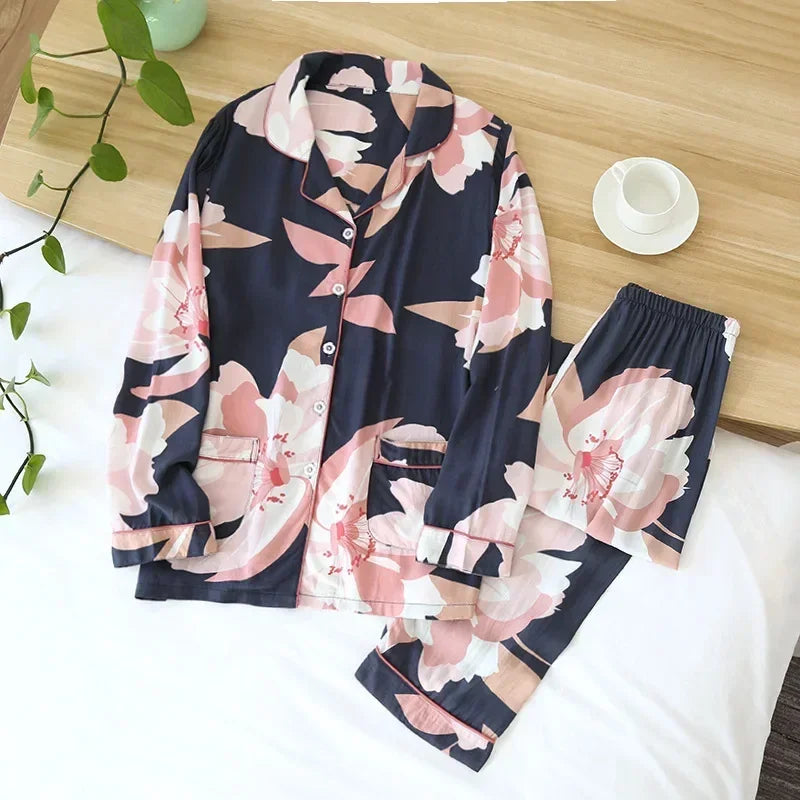 Spring and autumn ladies cute cartoon floral viscose fiber pajamas two-piece long-sleeved home service cotton summer thin shorts