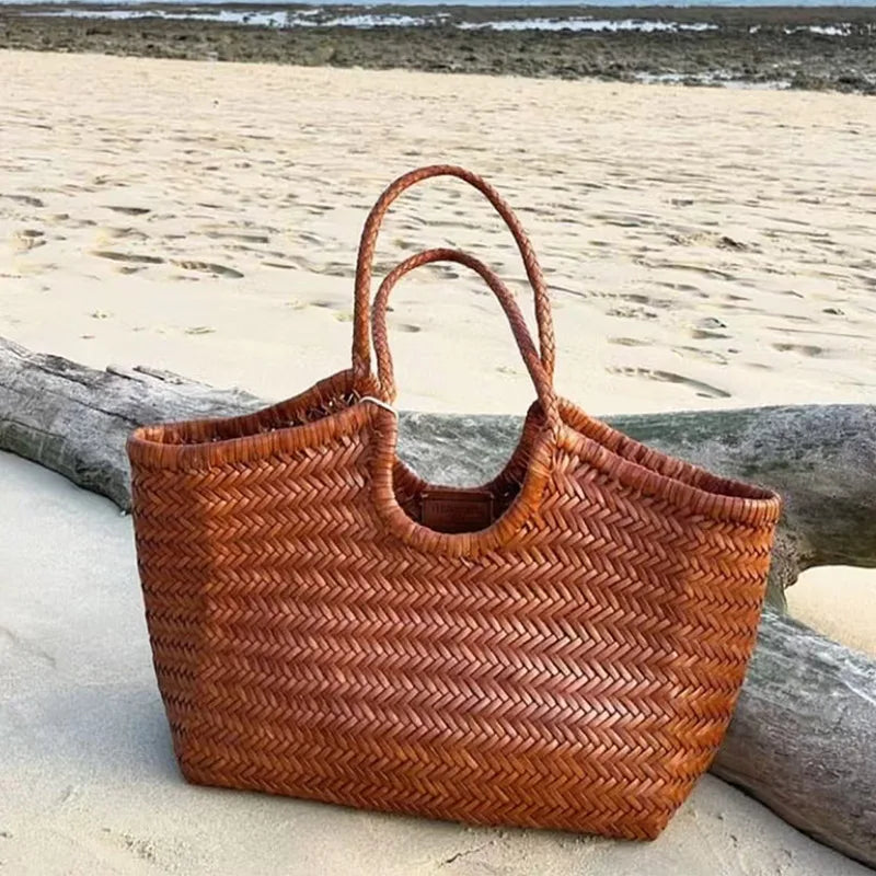 French Hand-woven Women's Tote Bag Large Vegetable Basket Bag With Casual Shopping Woven Inside Bag Shoulder Underarm Tote Bag