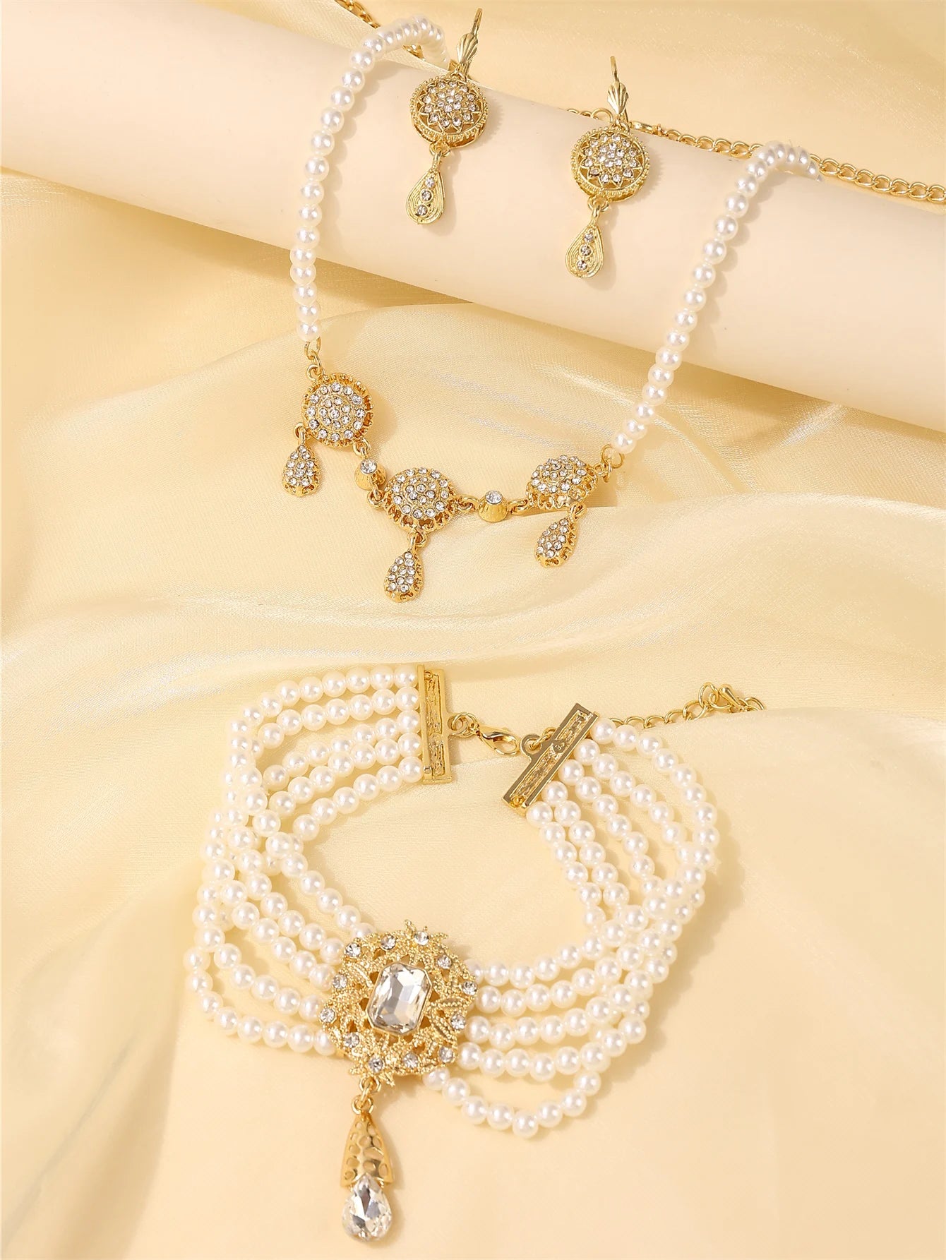 Moroccan ladies' fashion jewelry set, Bohemian style, Middle Eastern bridal accessories, ladies' festival gift set.
